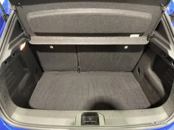 RENAULT CLIO VI - voiture de démonstration - Photo 7