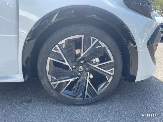 RENAULT CLIO VI - voiture de démonstration - Photo 8
