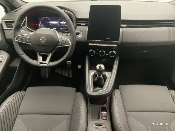 RENAULT CLIO V - voiture de démonstration - Photo 9