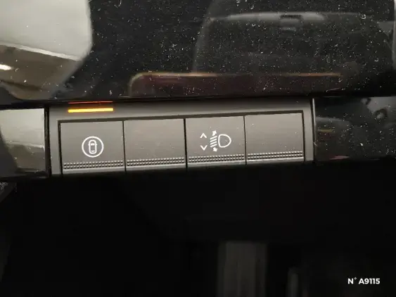 RENAULT CLIO VI - voiture de démonstration - Photo 15