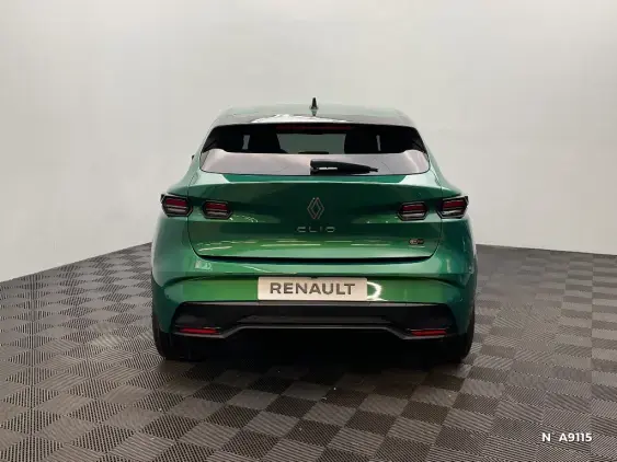 RENAULT CLIO VI - voiture de démonstration - Photo 6