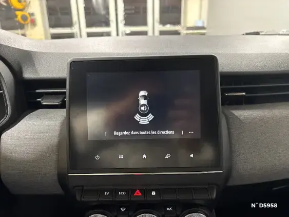 RENAULT CLIO V - voiture de démonstration - Photo 14