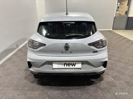 RENAULT CLIO V - voiture de démonstration - Photo 6