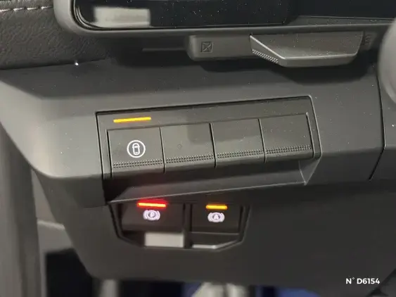 RENAULT MEGANE V - voiture de démonstration - Photo 15