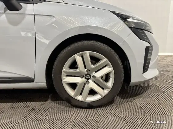 RENAULT CLIO V - voiture de démonstration - Photo 8