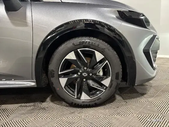 RENAULT CLIO VI - voiture de démonstration - Photo 8