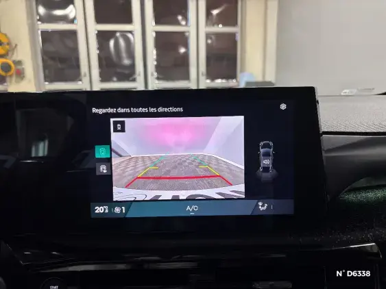 RENAULT CLIO VI - voiture de démonstration - Photo 14