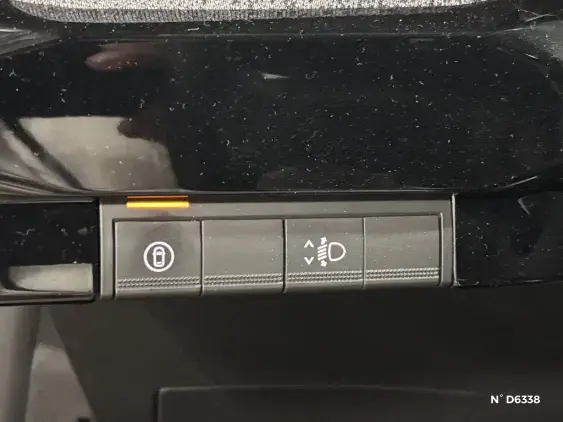 RENAULT CLIO VI - voiture de démonstration - Photo 15