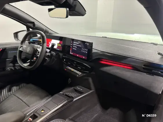 RENAULT CLIO VI - voiture de démonstration - Photo 10