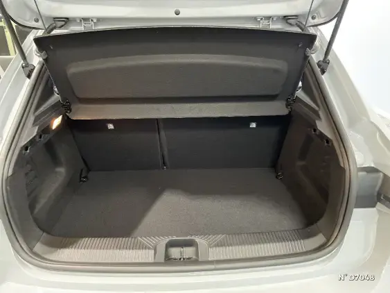 RENAULT CLIO VI - voiture de démonstration - Photo 7
