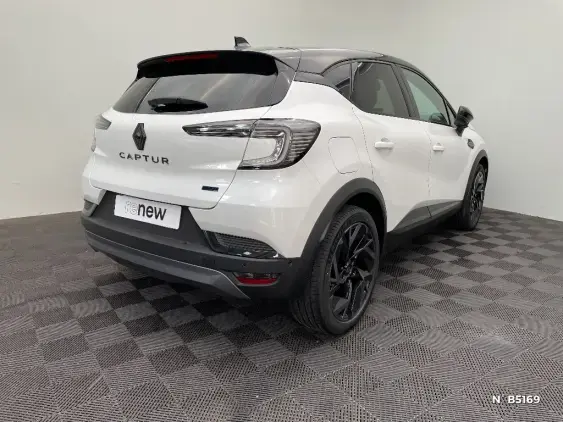 RENAULT CAPTUR II - voiture de démonstration - Photo 4