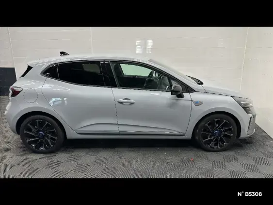 RENAULT CLIO V - voiture de démonstration - Photo 5