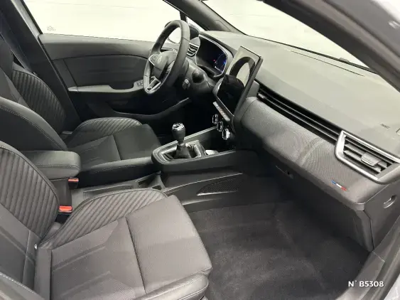 RENAULT CLIO V - voiture de démonstration - Photo 10