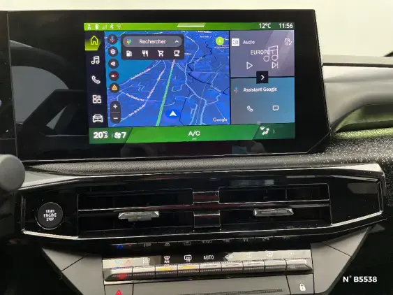 RENAULT CLIO VI - voiture de démonstration - Photo 13