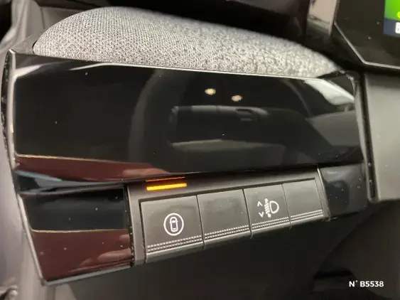 RENAULT CLIO VI - voiture de démonstration - Photo 15