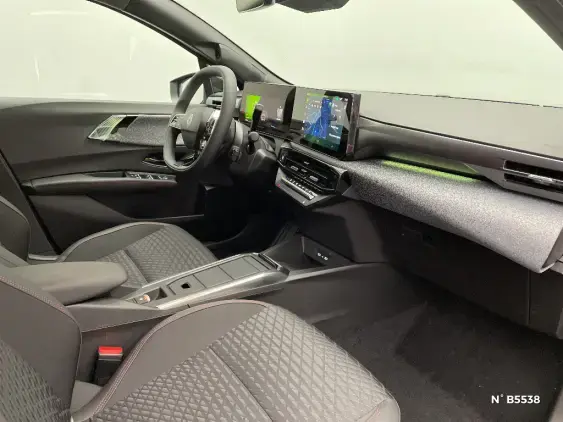 RENAULT CLIO VI - voiture de démonstration - Photo 10