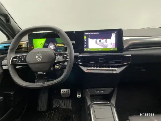 RENAULT CLIO VI - voiture de démonstration - Photo 9