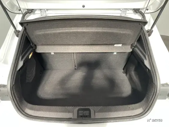 RENAULT CLIO VI - voiture de démonstration - Photo 7