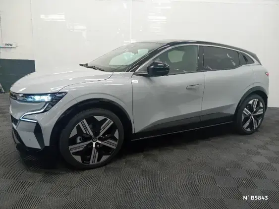 RENAULT MEGANE V - voiture de démonstration - Photo 2