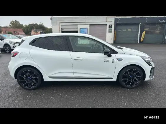 RENAULT CLIO V - voiture de démonstration - Photo 5