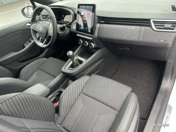 RENAULT CLIO V - voiture de démonstration - Photo 10
