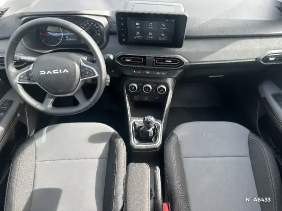 DACIA SANDERO III - voiture de démonstration - Photo 9