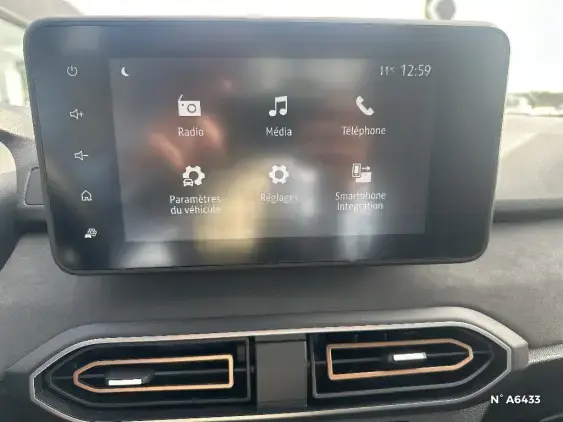 DACIA SANDERO III - voiture de démonstration - Photo 13