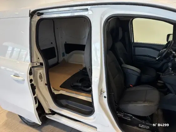 RENAULT KANGOO ELECTRIQUE III - voiture de démonstration - Photo 11