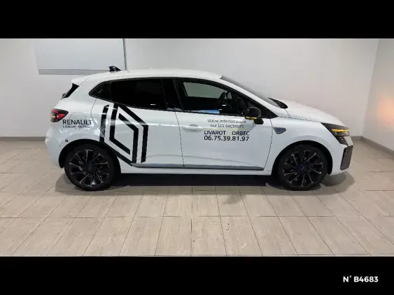 RENAULT CLIO V - voiture de démonstration - Photo 5