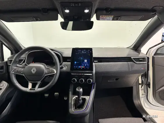 RENAULT CLIO V - voiture de démonstration - Photo 9