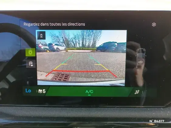 RENAULT CLIO VI - voiture de démonstration - Photo 14