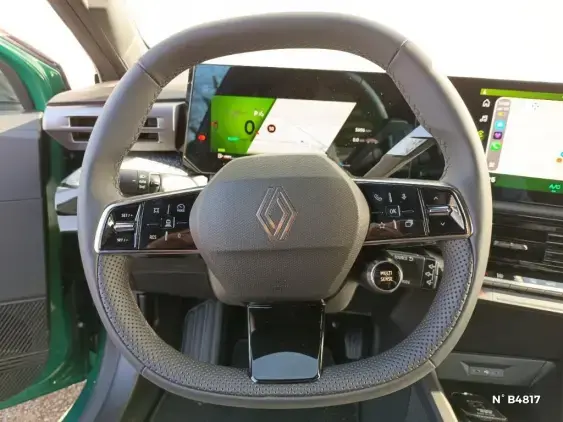 RENAULT CLIO VI - voiture de démonstration - Photo 23