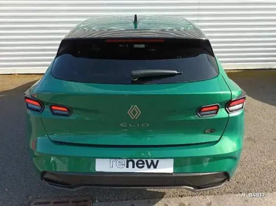 RENAULT CLIO VI - voiture de démonstration - Photo 6