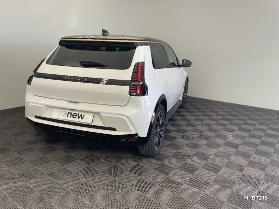 RENAULT 5 III - voiture de démonstration - Photo 4