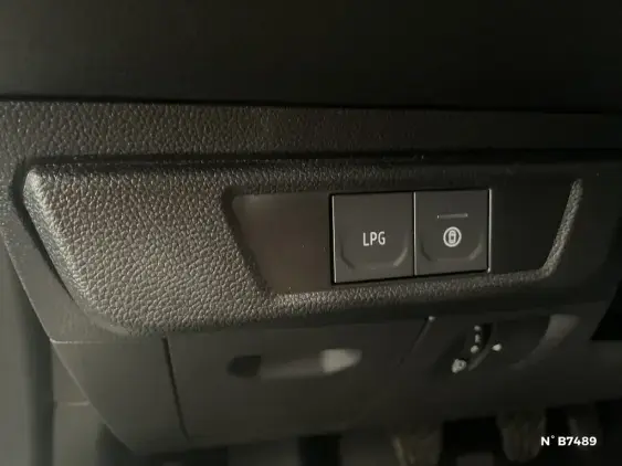 DACIA SANDERO III - voiture de démonstration - Photo 15