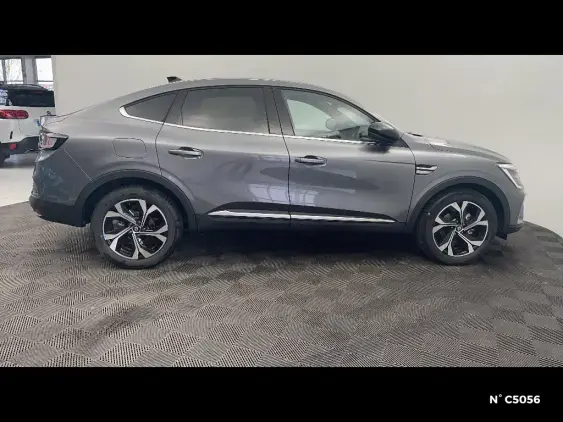 RENAULT ARKANA - voiture de démonstration - Photo 5