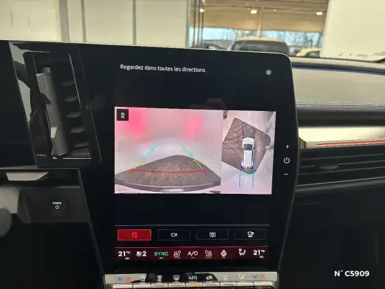 RENAULT MEGANE V - voiture de démonstration - Photo 14