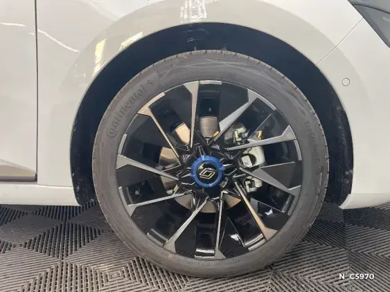 RENAULT CLIO V - voiture de démonstration - Photo 8