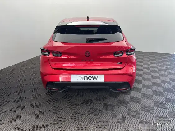 RENAULT CLIO VI - voiture de démonstration - Photo 6
