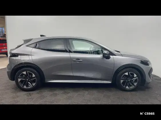 RENAULT CLIO VI - voiture de démonstration - Photo 5