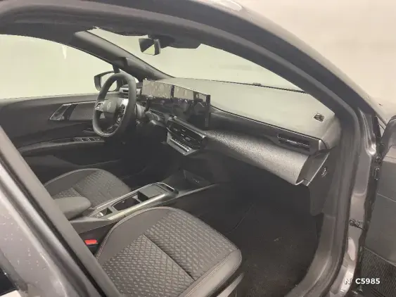 RENAULT CLIO VI - voiture de démonstration - Photo 10