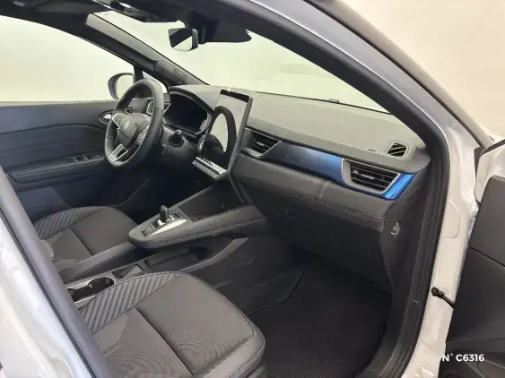 RENAULT CAPTUR II - voiture de démonstration - Photo 9