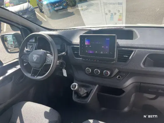 RENAULT TRAFIC FG III - voiture de démonstration - Photo 9