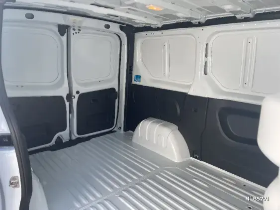 RENAULT TRAFIC FG III - voiture de démonstration - Photo 11