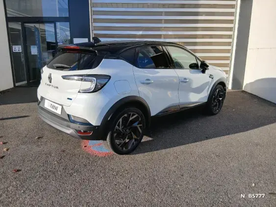 RENAULT CAPTUR II - voiture de démonstration - Photo 4