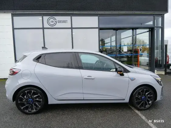 RENAULT CLIO V - voiture de démonstration - Photo 5