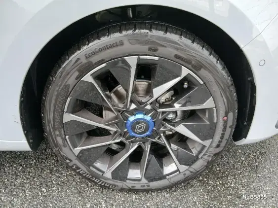 RENAULT CLIO V - voiture de démonstration - Photo 8