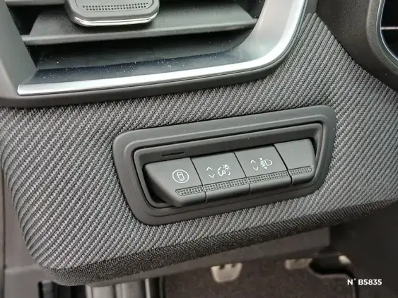 RENAULT CLIO V - voiture de démonstration - Photo 15