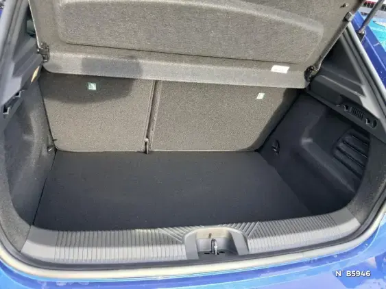 RENAULT CLIO VI - voiture de démonstration - Photo 7