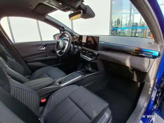 RENAULT CLIO VI - voiture de démonstration - Photo 10